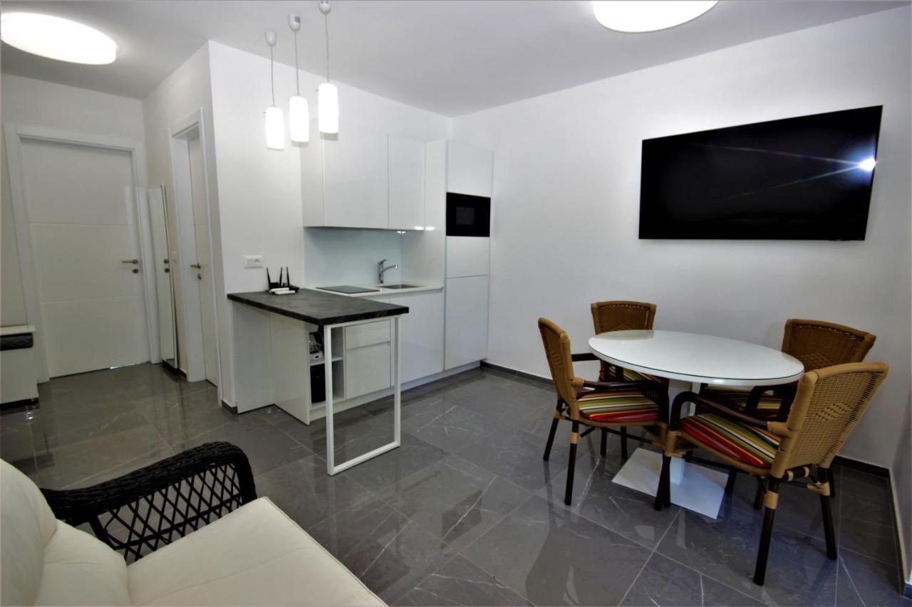 Apartments Smitran Banjole Zewnętrze zdjęcie