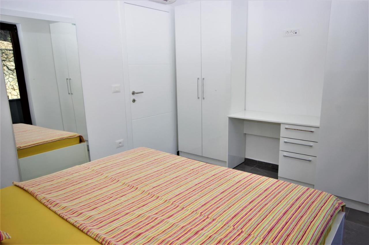 Apartments Smitran Banjole Zewnętrze zdjęcie
