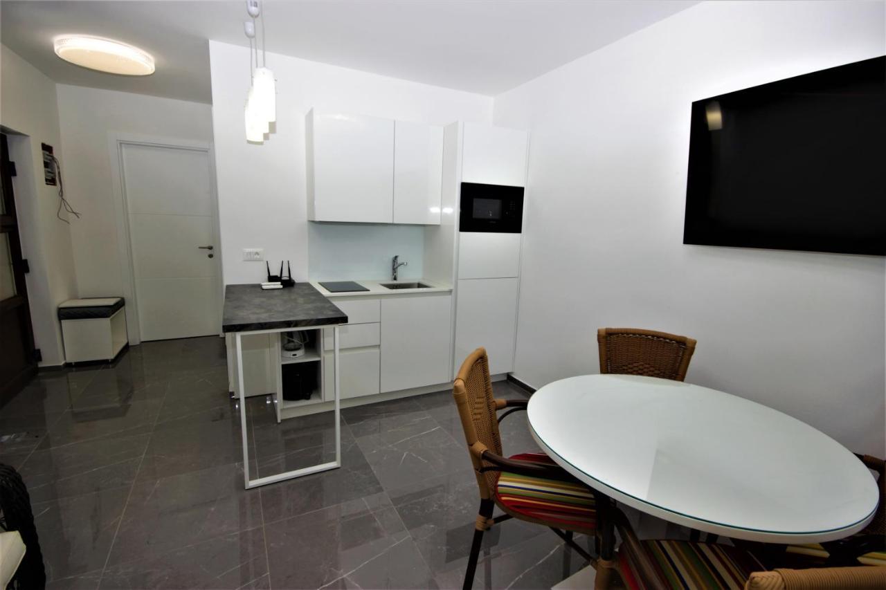 Apartments Smitran Banjole Zewnętrze zdjęcie