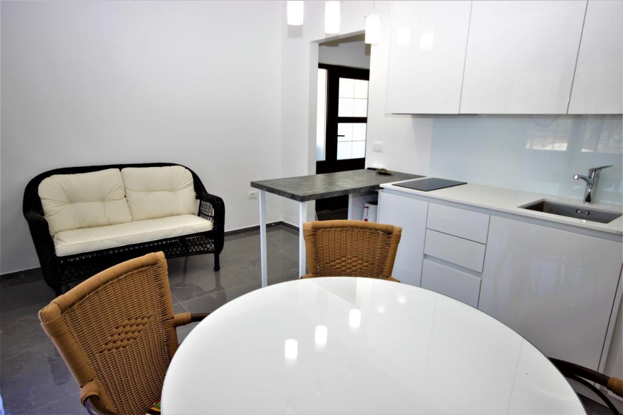 Apartments Smitran Banjole Zewnętrze zdjęcie